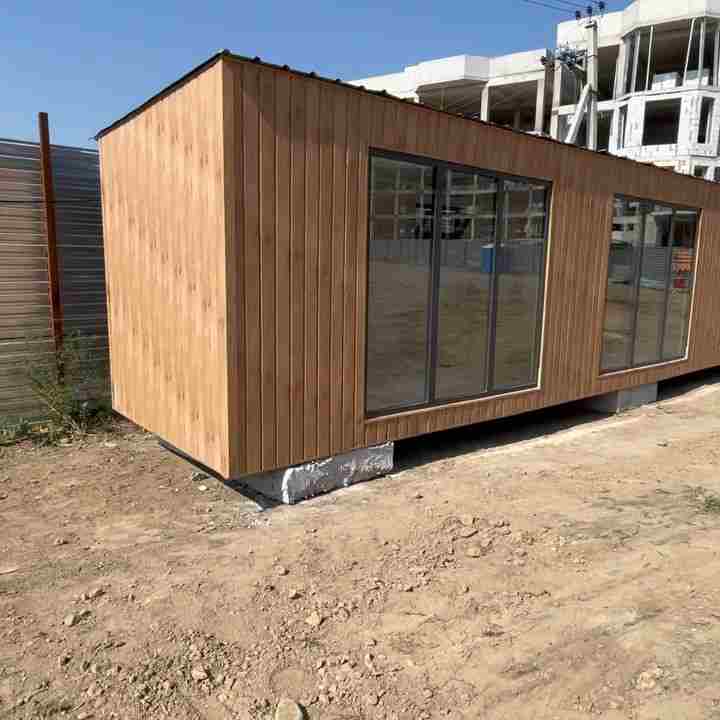 Отдел продаж из 40-ка футового морского контейнера